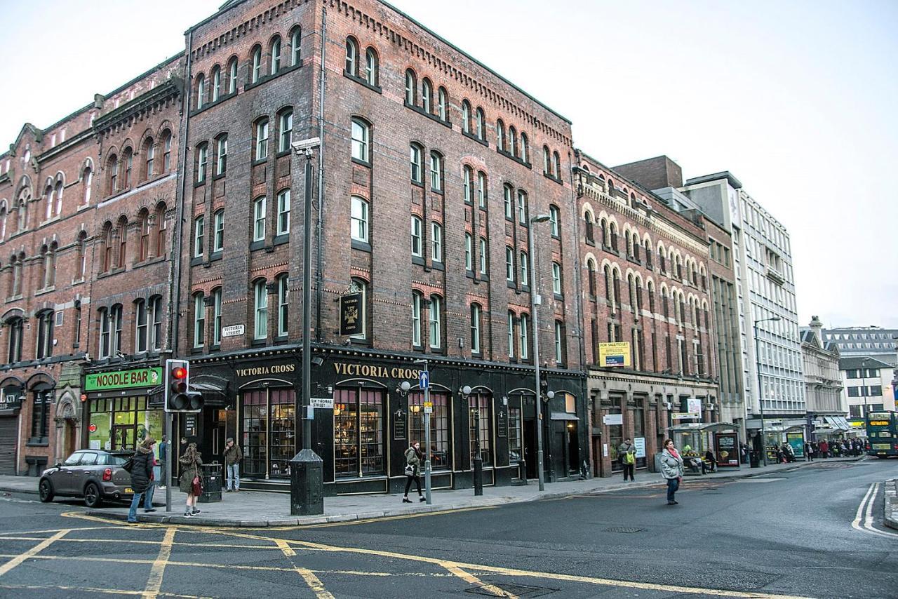 Base Serviced Apartments - Sir Thomas Street Liverpool Zewnętrze zdjęcie