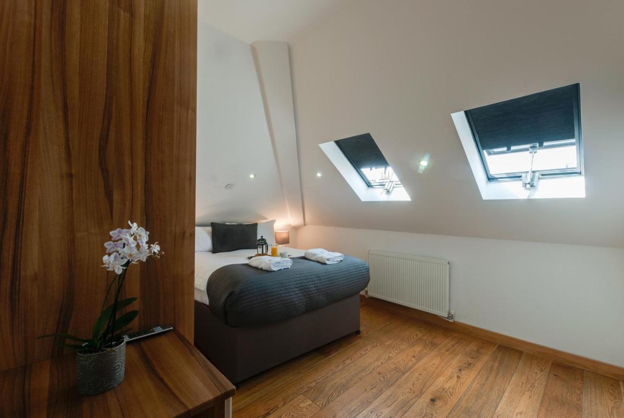 Base Serviced Apartments - Sir Thomas Street Liverpool Zewnętrze zdjęcie