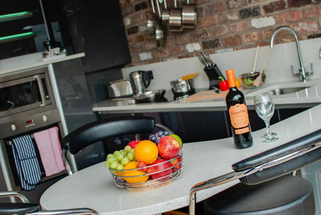 Base Serviced Apartments - Sir Thomas Street Liverpool Zewnętrze zdjęcie
